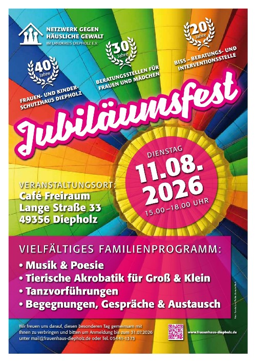 -Stimmungsvolle Jubiläumsfeier bei strahlendem Sonnenschein-